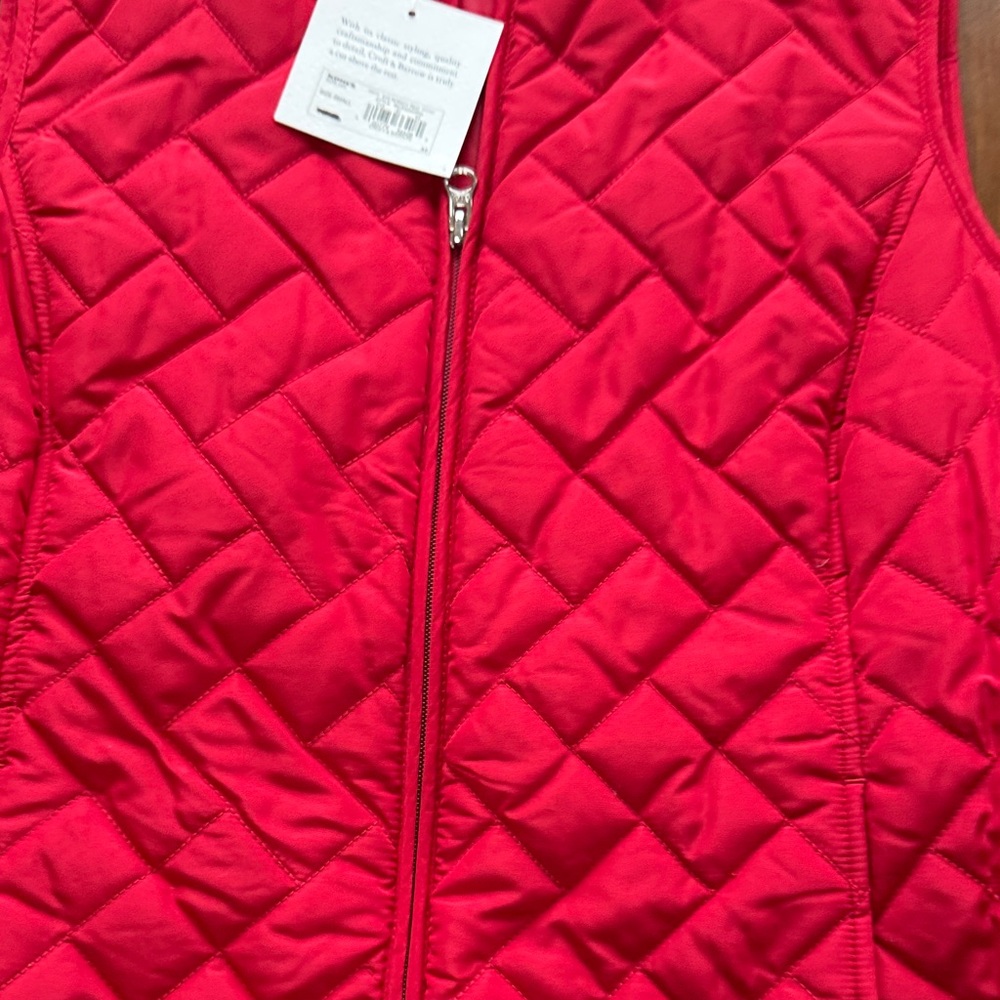 Croft&barrow Quilted Raspberry Red Vest - Picture 5 of 7